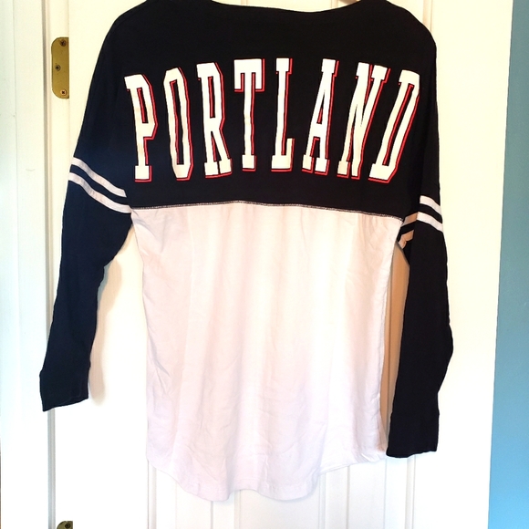 Portland Trail Blazers long sleeve - Picture 2 of 3